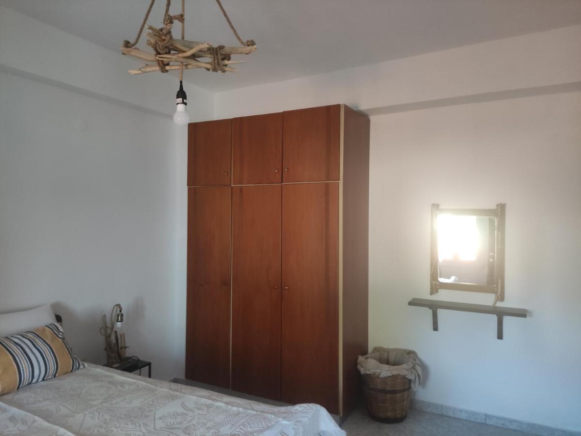 Despoina SEASIDE APARTMENT AGIOS KONSTANTINOS SAMOS Agios Konstantinos (Samos) Exterior foto
